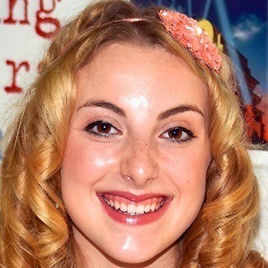 Juliette Goglia, 30 (Actriz de Televisión)