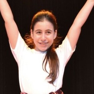 Julinha Duru, 20 (YouTube-ster)