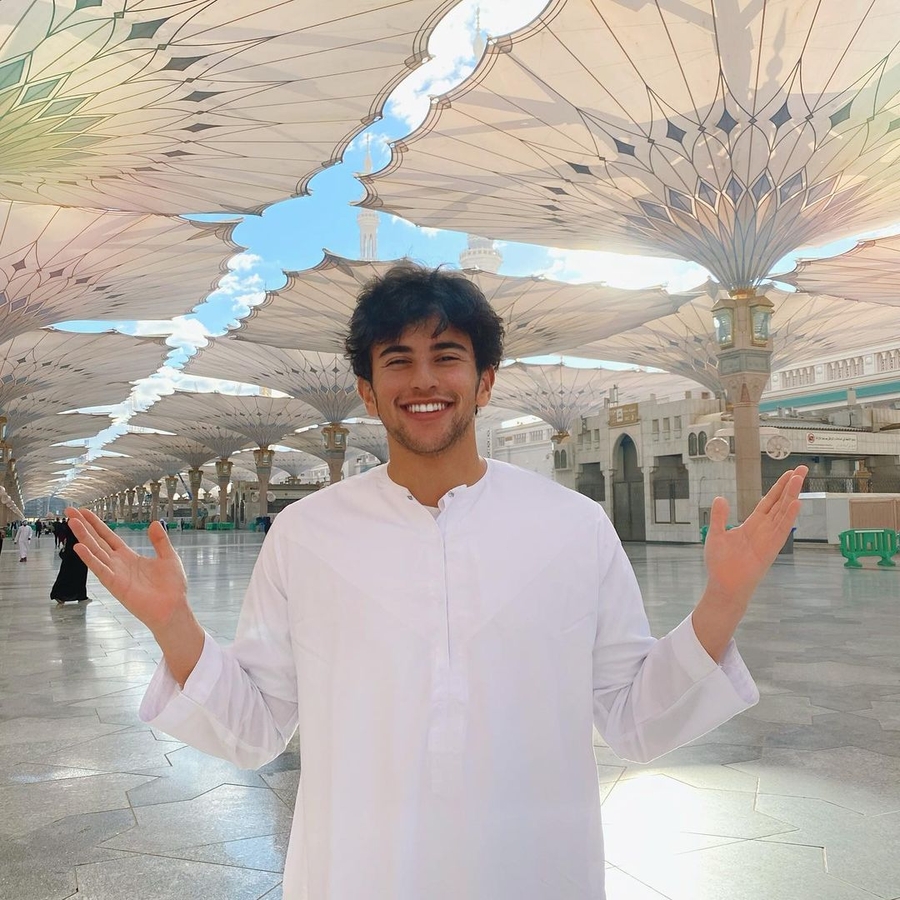 Just Riadh, 27 (Instagram Star)