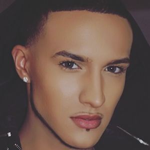 Justin Adore image 3