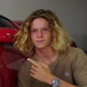 Justin Stokes, 23 (Instagram明星)