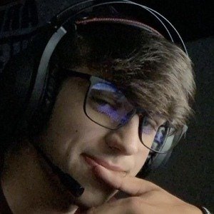 Justin Wichman, 22 (Estrella de TikTok)