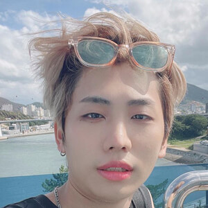 Ju_sung, 32 (TikTok明星)