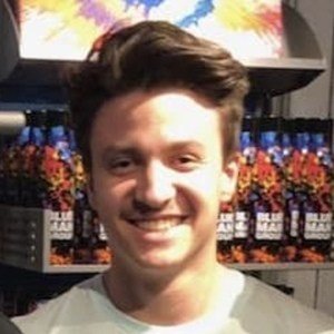 Jymbowslice, 24 (YouTube Star)