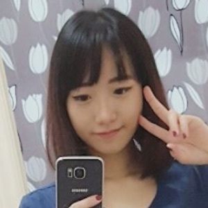 K1tana, 29 (YouTube明星)