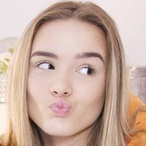Kaci Conder, 20 (YouTube Star)