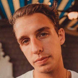 Kade Speiser, 30 (Instagram Star)