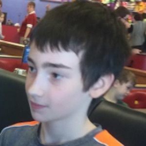 Kaden Weeefamfun, 21 (YouTube Star)