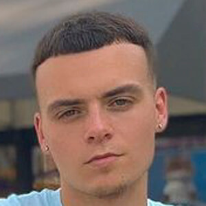 Kadin Oneekgg, 22 (Instagram明星)