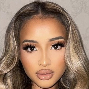 kaelaalysha, 23 (TikTok明星)