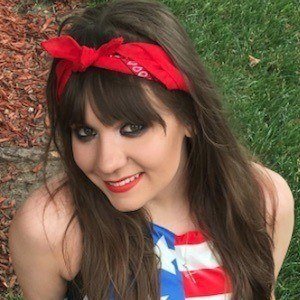 Kaitlin Kal Lee, 32 (流行歌手)