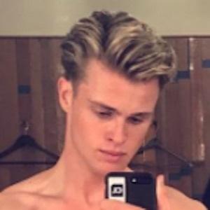 Kaj van der Voort, 29 (Chanteuse pop)