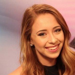 Kalie Shorr image 6
