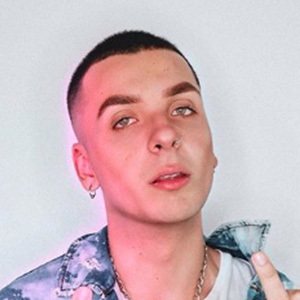 Kam Jurado, 27 (YouTube明星)