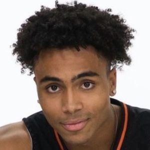 Kamar Robertson image 6