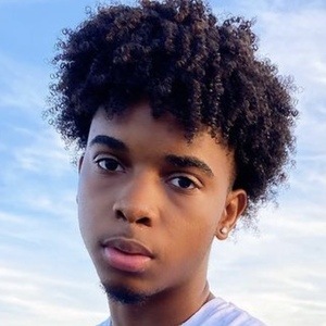 Kameron Wells image 3