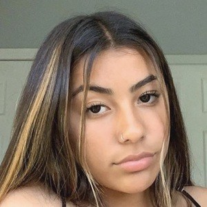 Kamryn Izquierdo, 21 (TikTok明星)