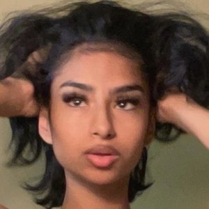 Kani Rosi, 24 (TikTok Star)