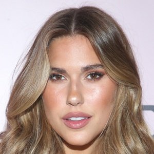 Kara Del Toro image 4