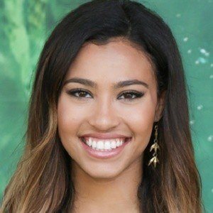 Kara Royster, 32 (TV Actress)
