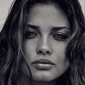 Karen Carreño, 38 (Modella)