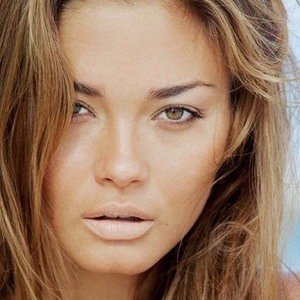 Karen Carreño, 38 (模特)