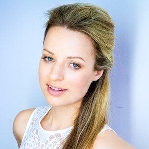 Karen Knox, 34 (TV Actress)