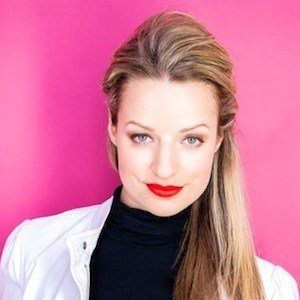 Karen Knox, 34 (電視女演員)