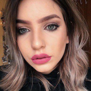 Karen Méndez, 30 (Star di YouTube)