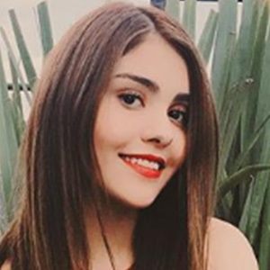 Karen Navarro, 26 (Instagram明星)