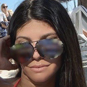 Karen Zafiros, 29 (TikTok Star)