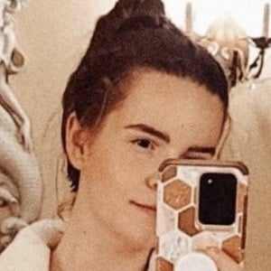 Kari Lewis, 36 (TikTok Star)