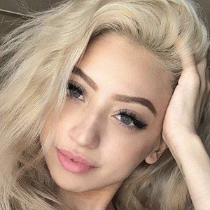 Karina Conti, 23 (TikTok明星)