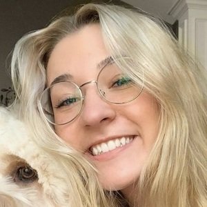 Karina Drury, 22 (TikTok Star)