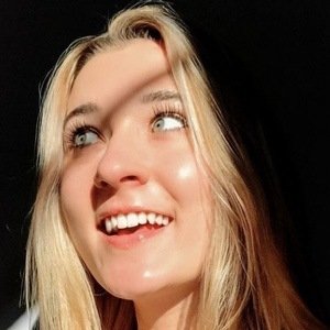 Karina Drury, 22 (TikTok Star)