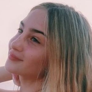 Karina Grace, 21 (TikTok Star)