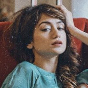 Karishma Rawat, 32 (Blogger)