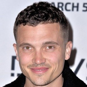 Karl Glusman, 36 (电影演员)