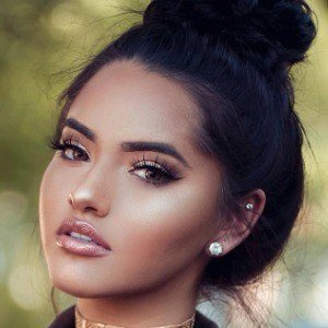Karla Jara, 28 (Instagram-ster)