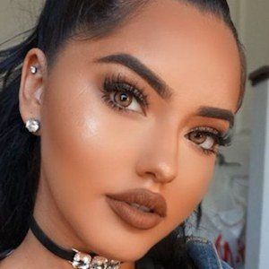 Karla Jara, 28 (Instagram Star)