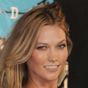 Karlie Kloss, 33 (Model)