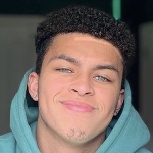 Karo Gilliam image 8