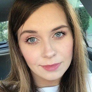 Karolina TheAmmisuDIY, 38 (TikTok明星)