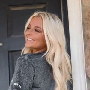 Kassidy King, 24 (Pop Singer)