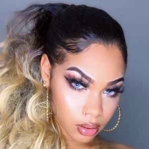 Kassie Marie, 33 (TikTok Star)