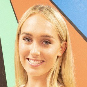 Kate Elisabeth, 25 (YouTube Star)
