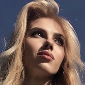 Kate Johansson image 8