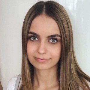 Kate Martineau, 30 (Instagram Star)