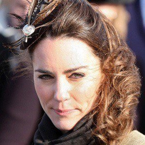 Kate Middleton, 43 (Duquesa)