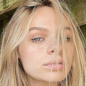 Kate Smith, 25 (TikTok Star)